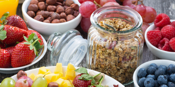 Von Primitivkost zur Industrieware Die Suche nach der optimalen Ernährung